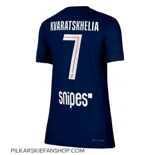 Koszulka piłkarska Paris Saint-Germain Khvicha Kvaratskhelia #7 Strój Domowy dla kobiety 2025-26 tanio Krótki Rękaw Koszulka piłkarska Paris Saint-Germain Khvicha Kvaratskhelia #7 Strój Domowy dla kobiety 2025-26 tanio Krótki Rękaw